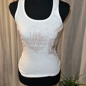 NWT Live hard, fast and free Guess Jeans top